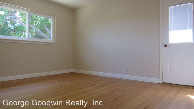 Building Photo - 3 br, 2 bath House - 1621 Parkview Drive