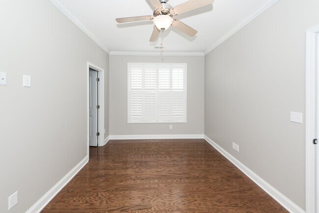 Foto del edificio - 4 Bedroom 3.5 Bath Townhouse in Kingsbridge at Park West - Mt Pleasant