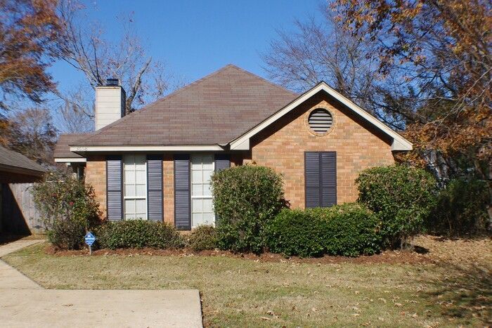 Primary Photo - 3659 Carriage Oaks Dr