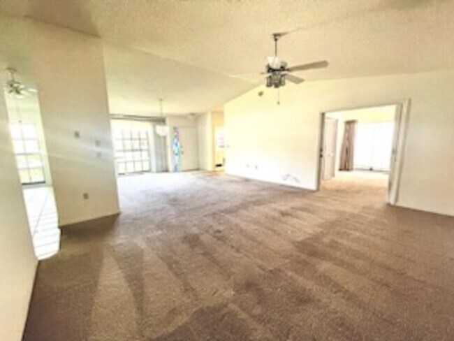 Building Photo - 2233 Lake Arbor Blvd