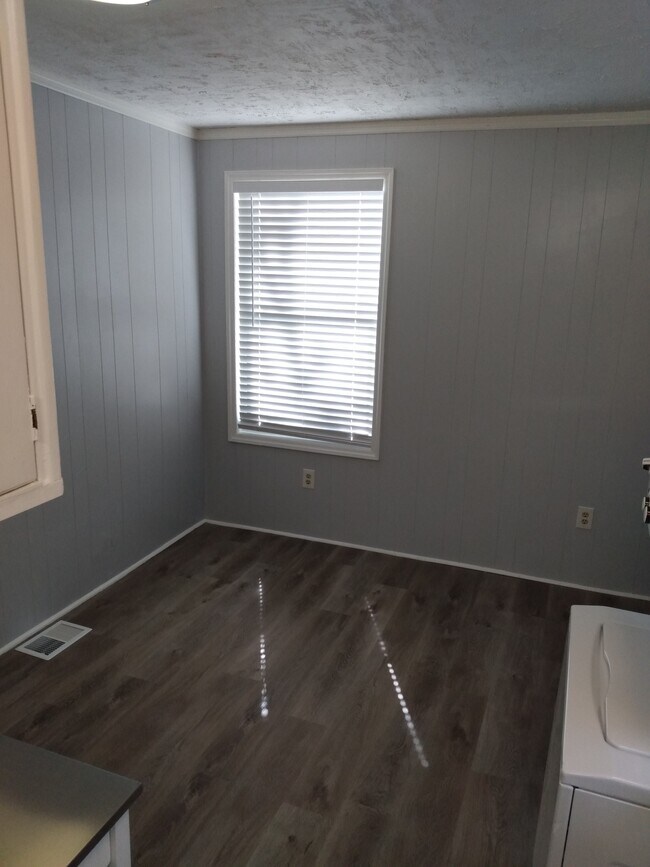 Foto del edificio - 201 Lake Dr