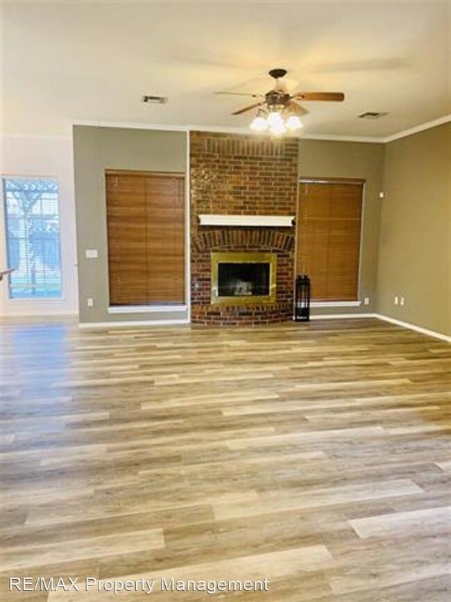 Building Photo - 4 br, 3 bath House - 1136 Briar Ridge Road