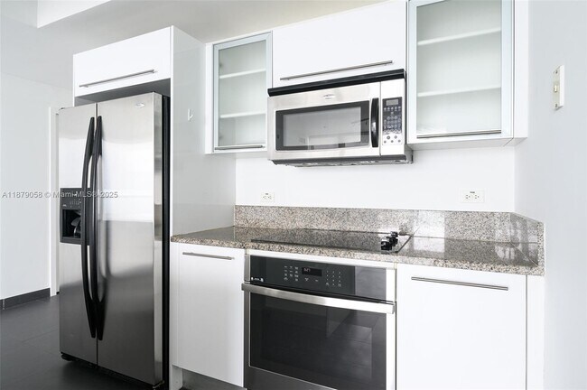 Foto del edificio - 888 Biscayne Blvd