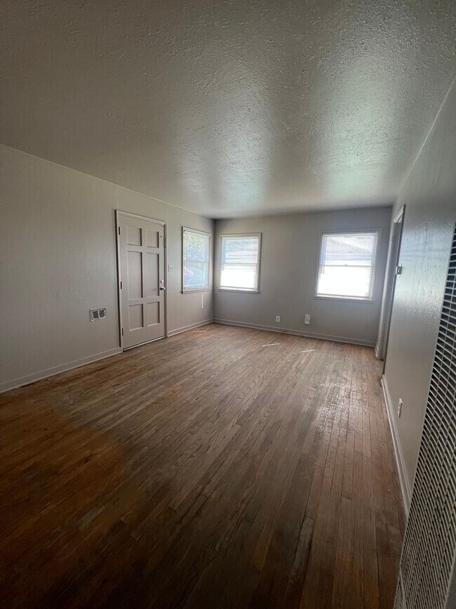 Foto del edificio - Peralta