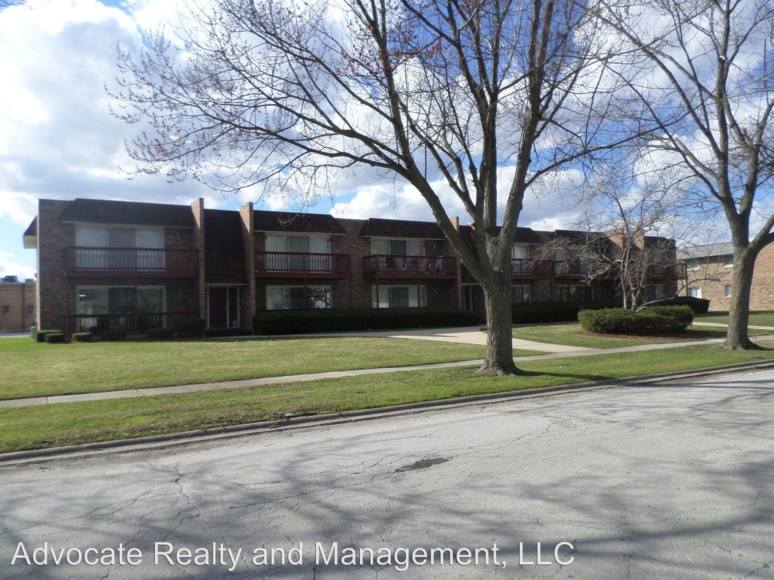 Primary Photo - 512 Roberts Dr