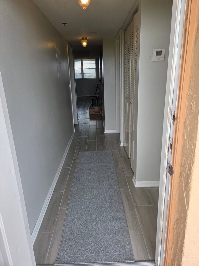 Photo - 3001 W Rolling Hills Cir (Davie, FL) Apartment