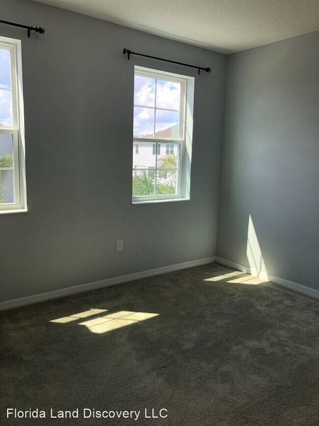 Building Photo - 4 br, 3 bath House - 8261 Purple Sandpiper...