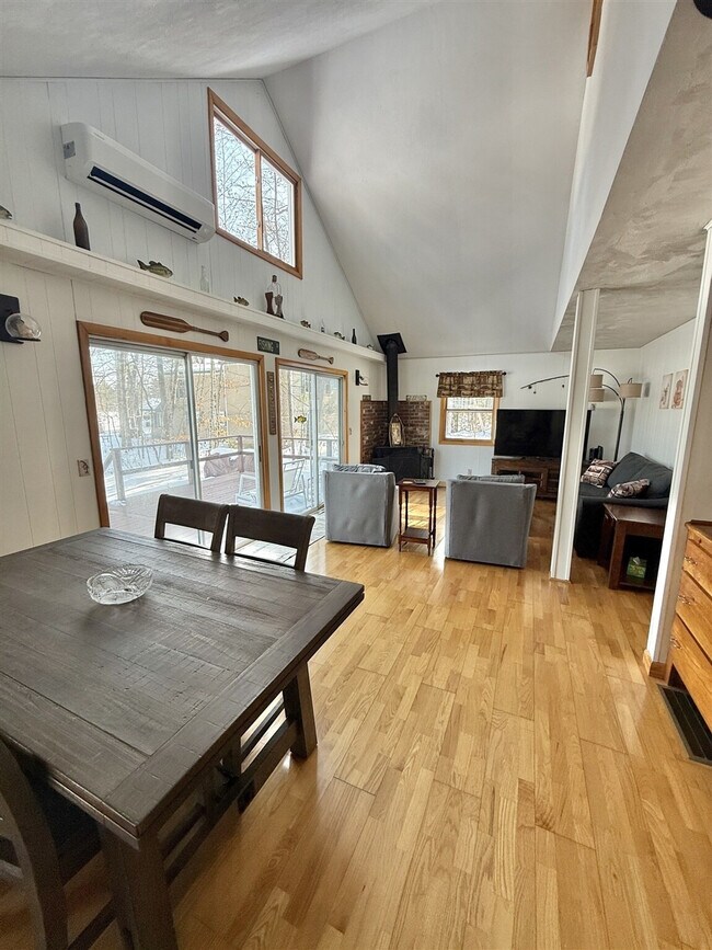 Foto del edificio - 35 Babes Ln