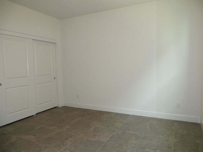 Foto del edificio - 1388-1390 S Dairy Drive - 1390