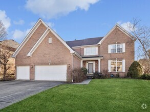 Building Photo - 483 W Falkirk Pl