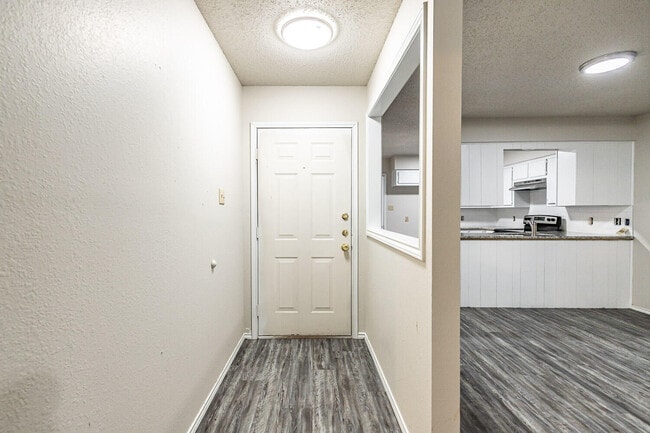Building Photo - 17 Wagnon Dr