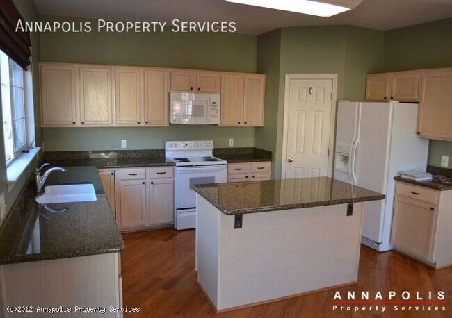 Foto del edificio - 2701 Thornbrook Ct