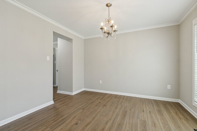 Foto del edificio - Rent This Beautiful Home in Devon Green!**...