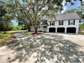 Building Photo - 7447 Hawkins Rd