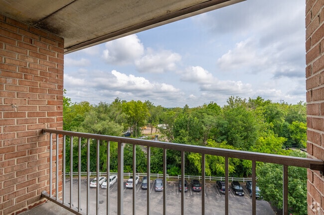 Estudio con balcón - 310SF2 - Bridgeport Suites