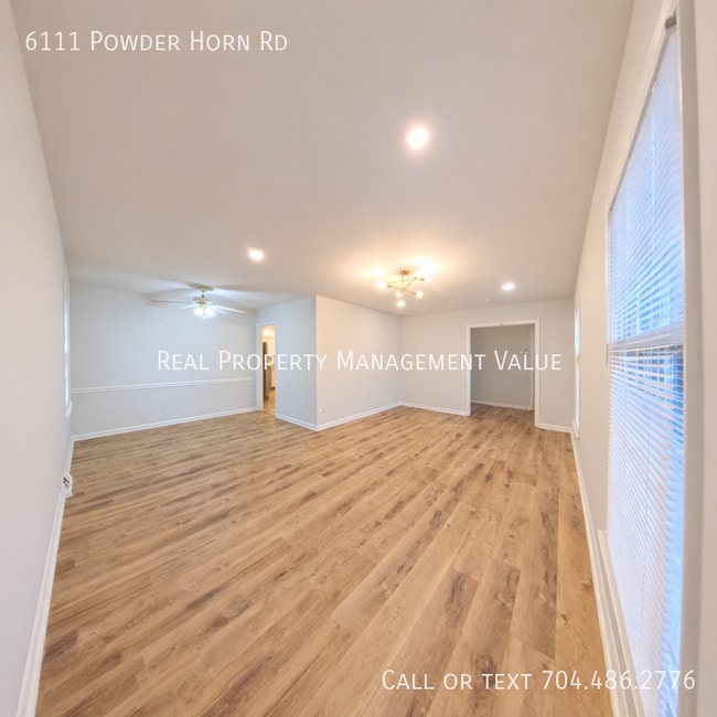 Building Photo - 6111 Powder Horn Rd