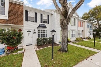 Building Photo - 217 Old English Dr