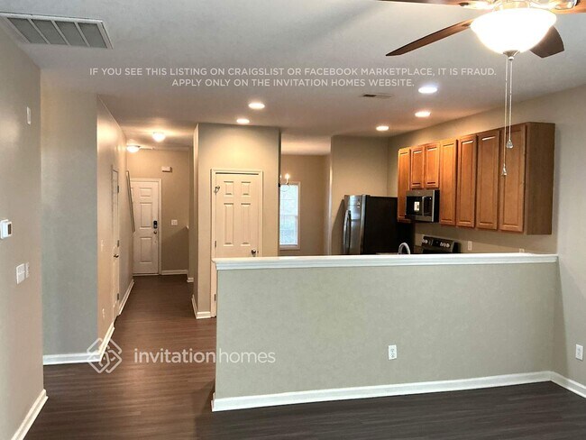 Foto del edificio - 927 Spring Meadow Dr
