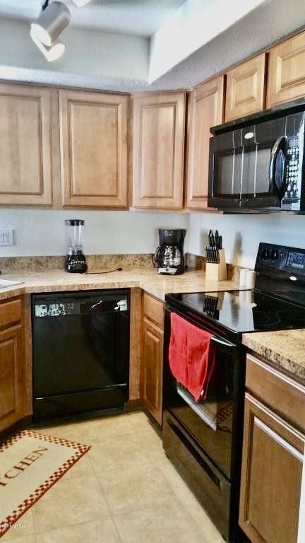 Building Photo - 5800 North Kolb Road - 1 unit 1203