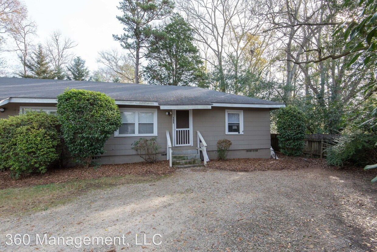 129131 S Debardeleben St, Auburn, AL 36830 Apartment for Rent in