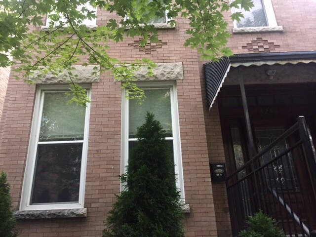 Primary Photo - 1242 N Marion Ct