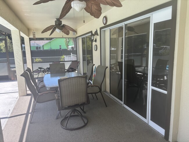 Building Photo - 212 Jefferson Ave