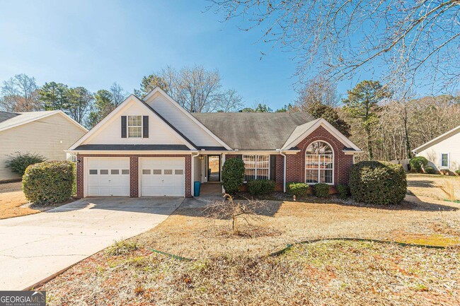Building Photo - 5755 Lakeview Cir