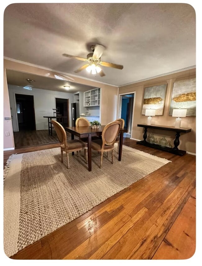 Building Photo - 708 N Rio St