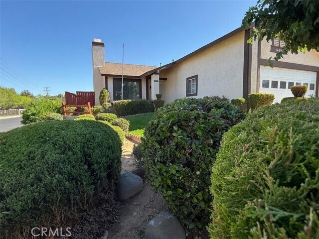 Foto del edificio - 16893 Glennaire Ave