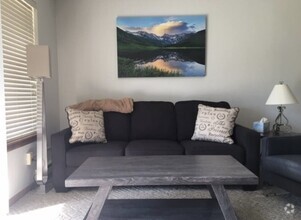 Building Photo - 832 Meadow Mile