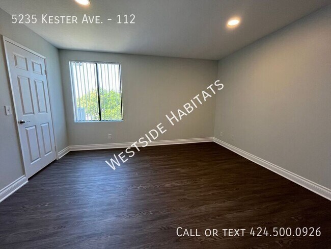 Foto del edificio - 5235 Kester Ave