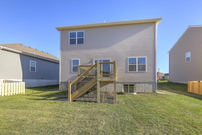 Foto del edificio - 1611 Maci St