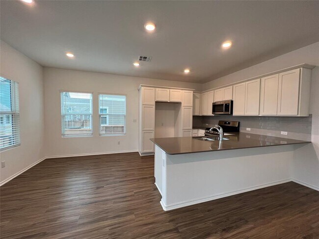 Foto del edificio - 111 Rioja