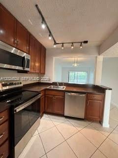 Building Photo - 6552 Arleigh Ct