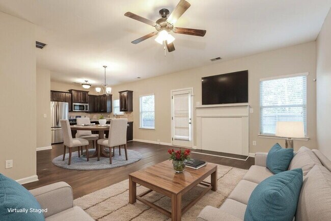 Foto del edificio - 619 Beaujolais Ct