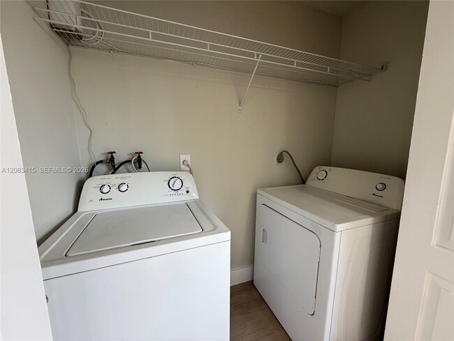 Building Photo - Northeast 18th Avenue, Homestead, FL 33033 - 2 BR 1.5 BA townhouse