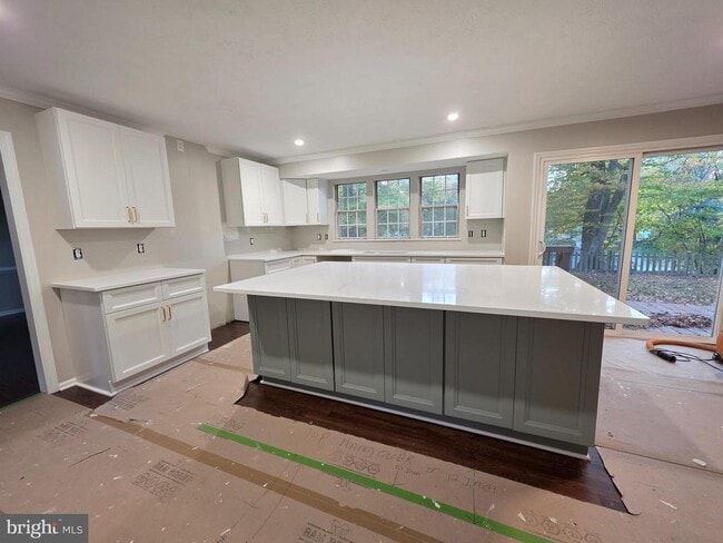 Building Photo - 1650 Wickham Way