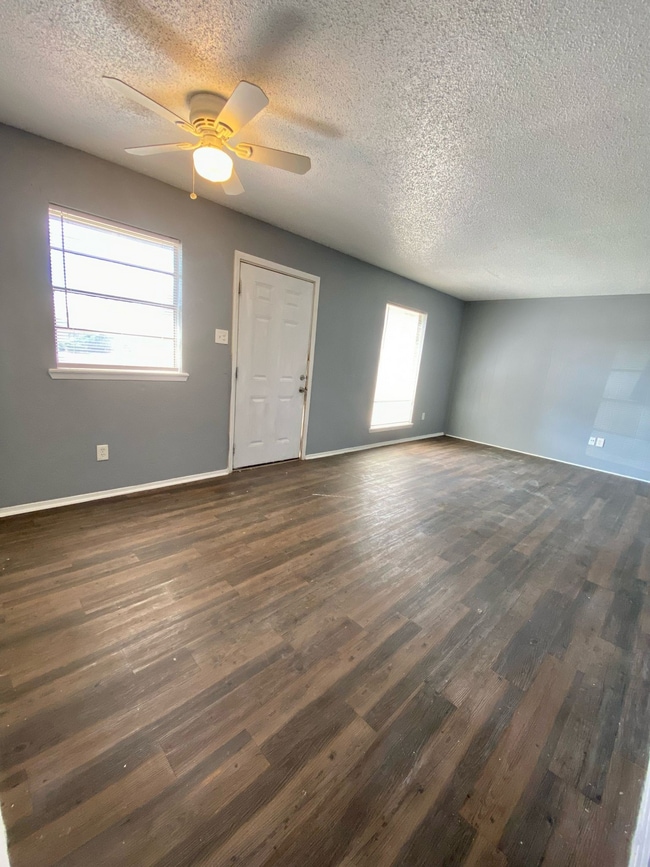 Foto del edificio - 1924 16th St