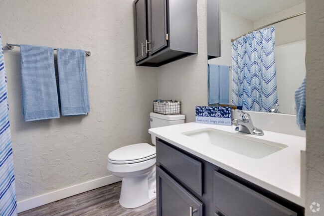 Interior Photo - Winchester Run