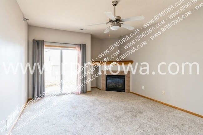 Building Photo - 1845 SW White Birch Cir