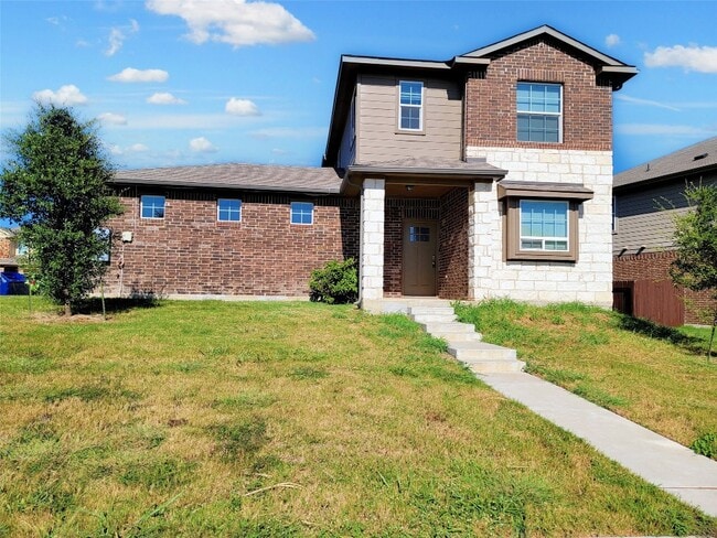 Building Photo - 13520 Cantarra Dr