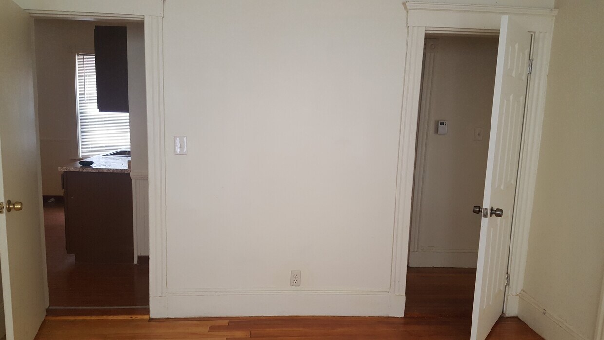 Foto principal - 204 Norwell St