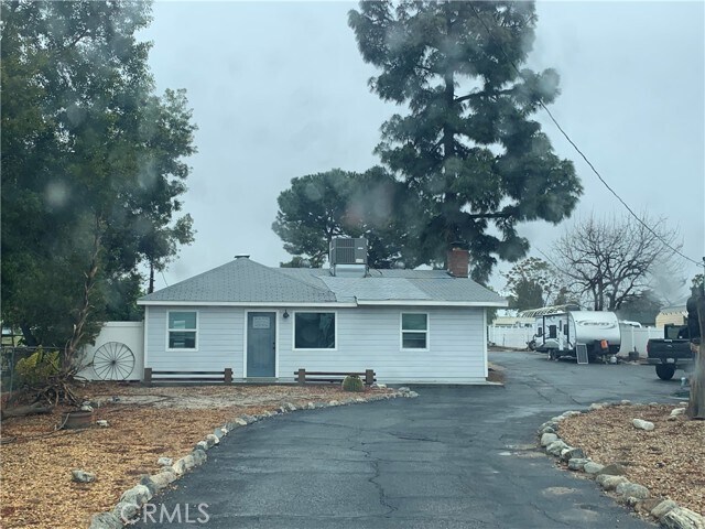 Foto principal - 13337 Bryant St