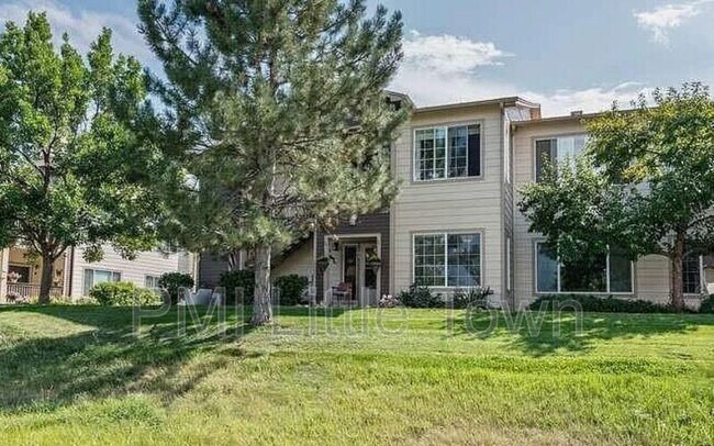 Foto del edificio - 8765 W Berry Ave