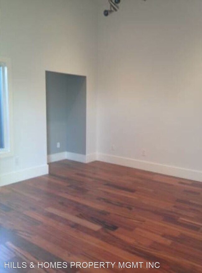 Building Photo - 3 br, 1.5 bath House - 1460 SUNRISE PARKWAY