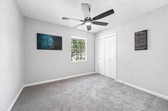 Building Photo - 9014 Landwood Dr