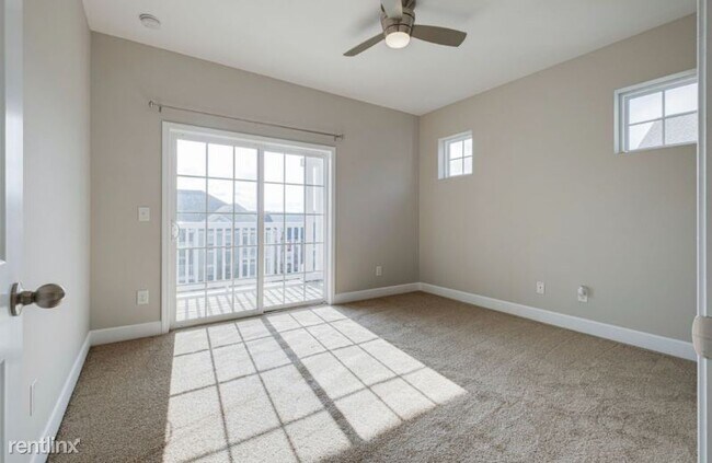 Building Photo - 1 br, 1 bath Condo - 8205 Lenox Creekside ...
