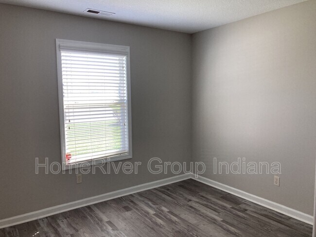 Building Photo - 12102 Shearwater Run
