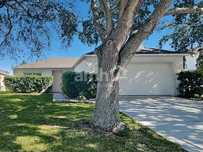 Building Photo - 375 Regal Downs Cir