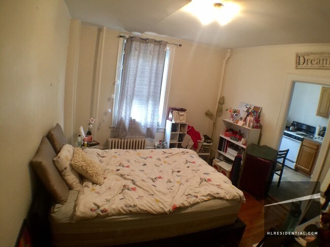 Building Photo - 3168 33rd St